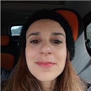 Sono un' insegnante che mira al formare e dare ai propri alunni le strategie per impare efficacemente e rendersi autonomi